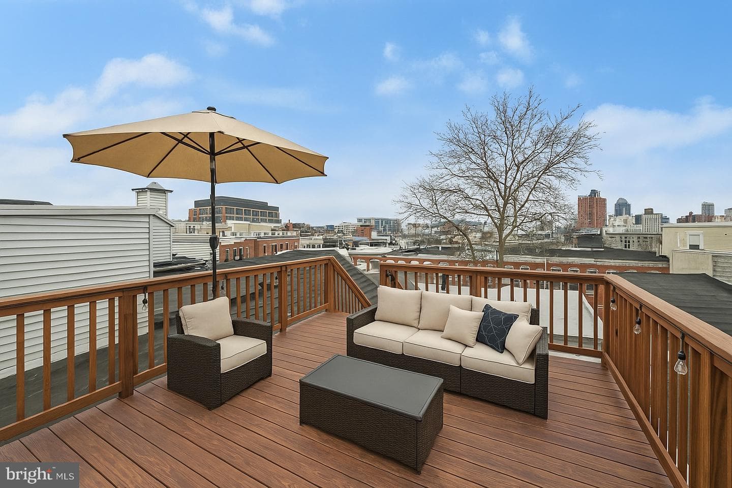 117 W Clement Street photo 32