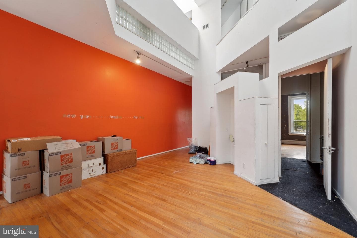 1602 Bolton Street photo 28
