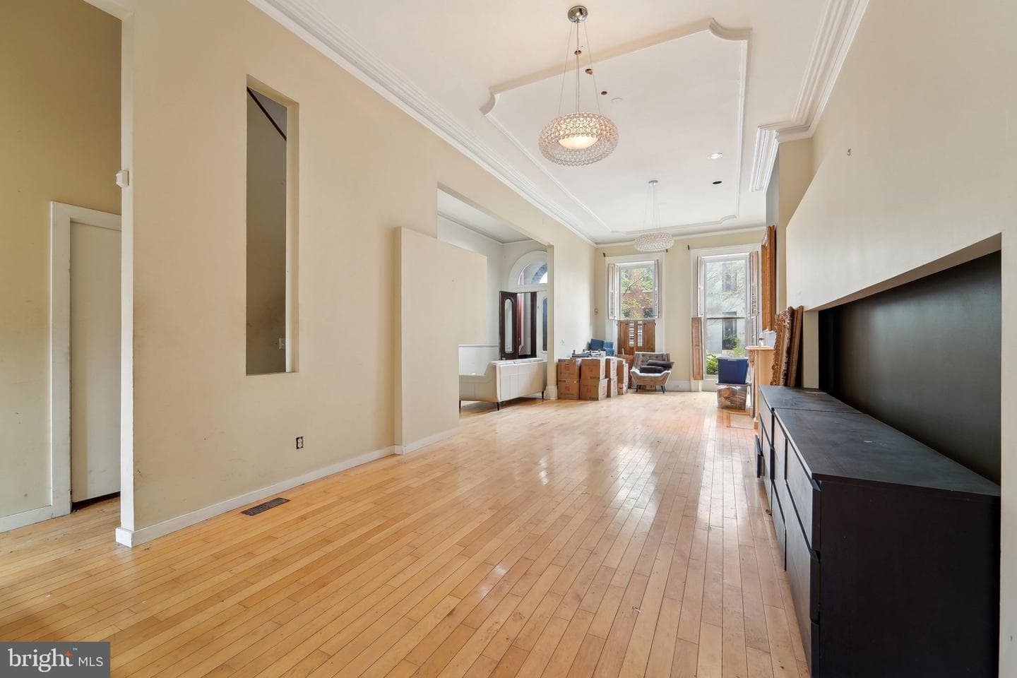 1602 Bolton Street photo 9