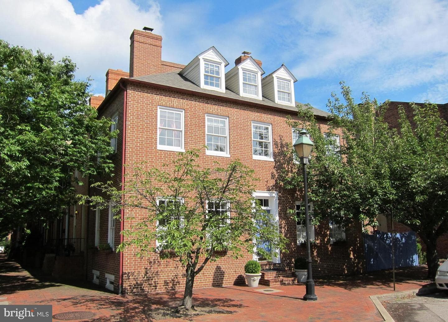 701 Sharp Street photo 2