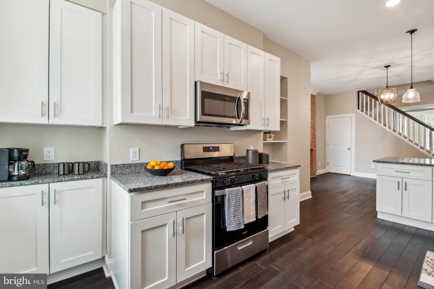 1505 N Broadway photo 11