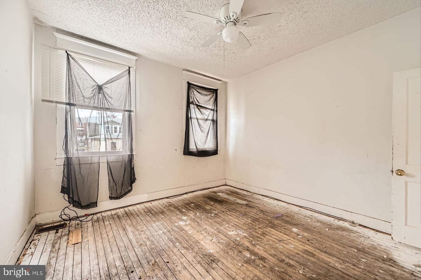 4131 Fairview Avenue photo 7