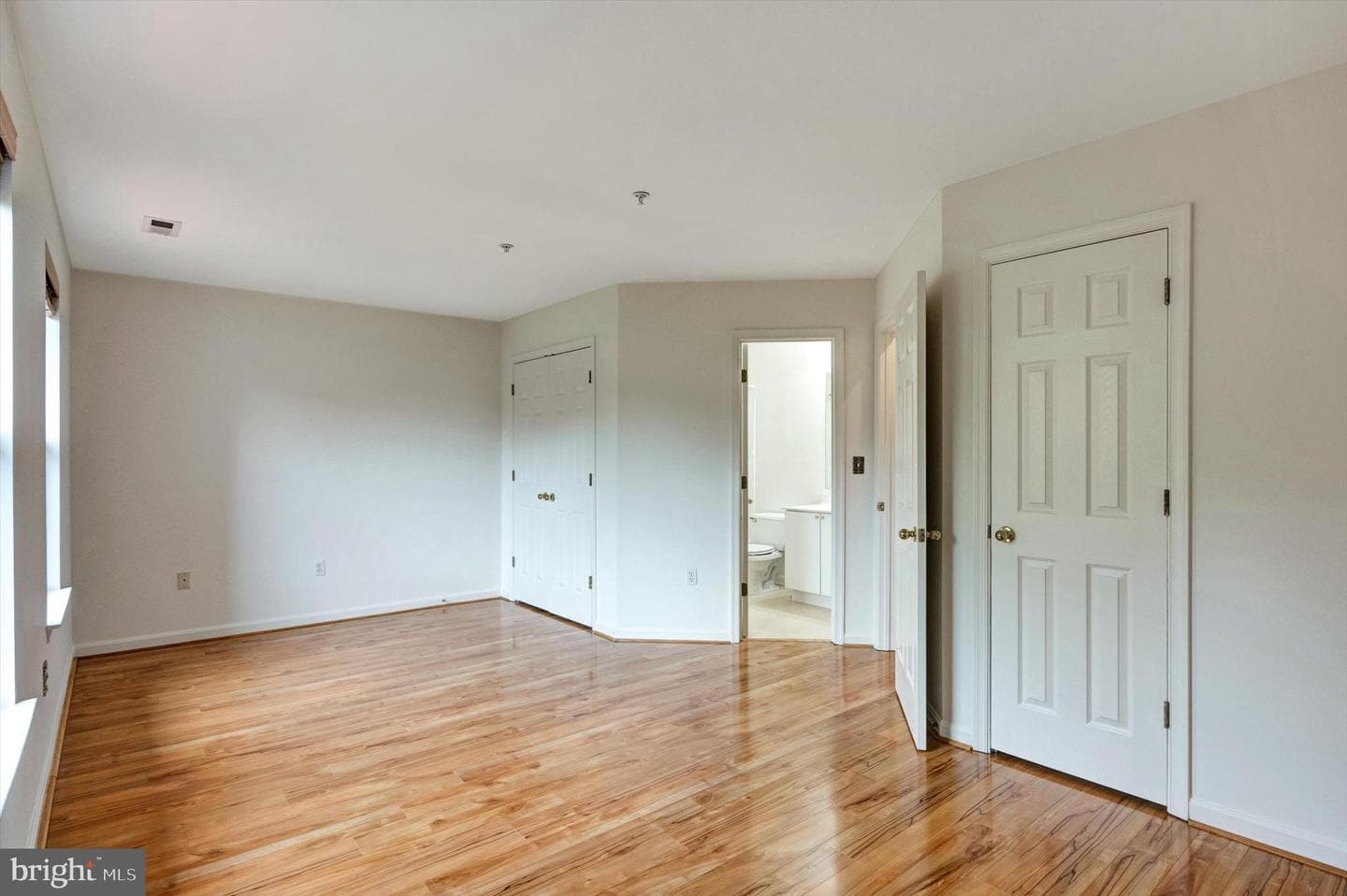 5221 Tabard Court photo 25