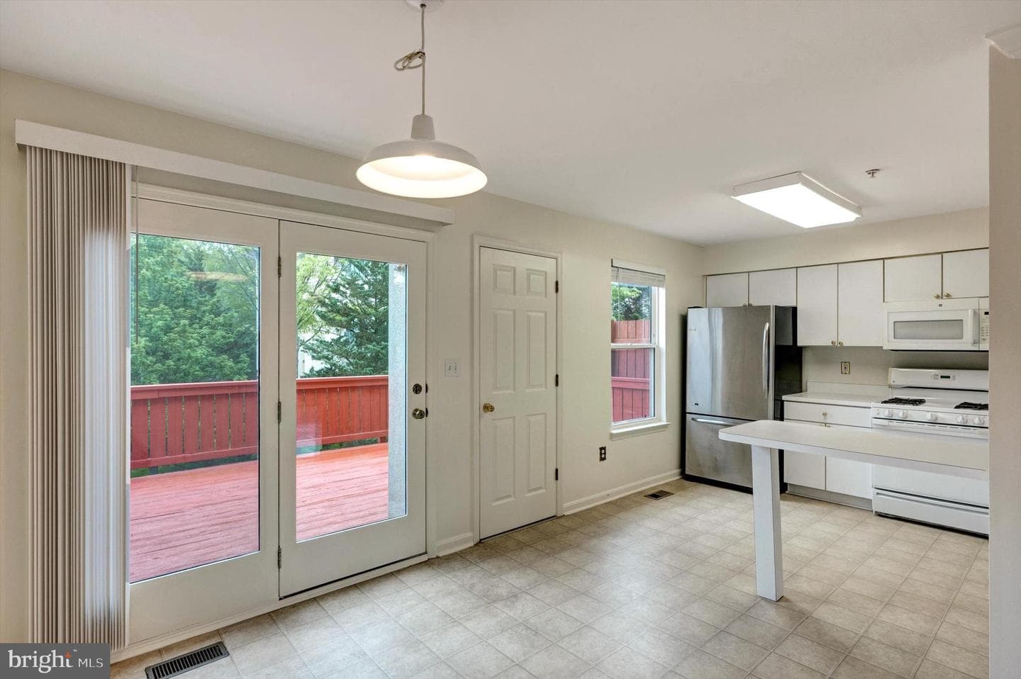 5221 Tabard Court photo 6