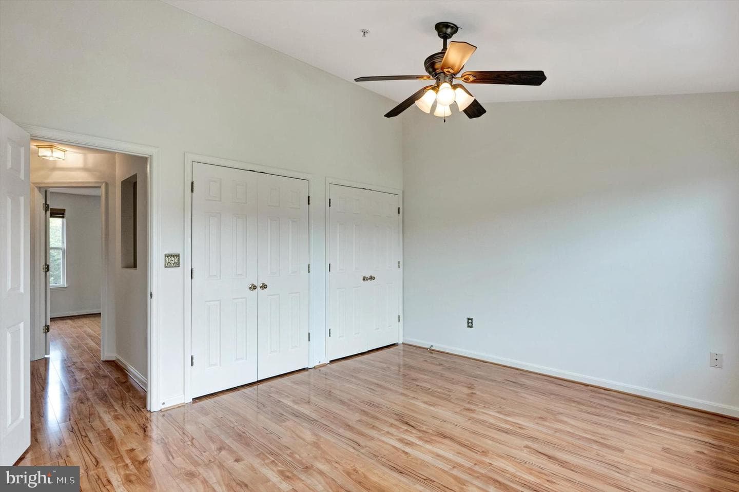 5221 Tabard Court photo 9