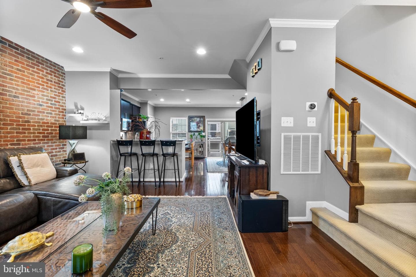 834 Oldham Street photo 28