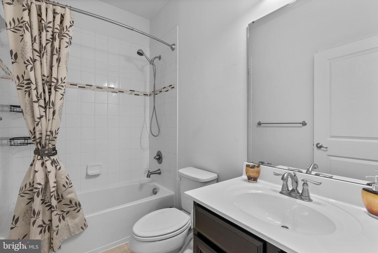834 Oldham Street photo 38