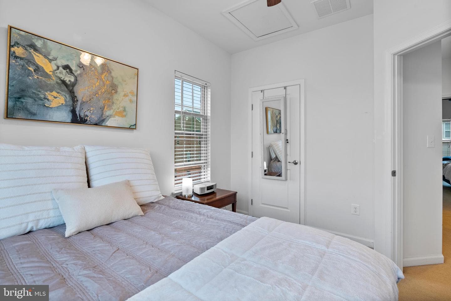 834 Oldham Street photo 42