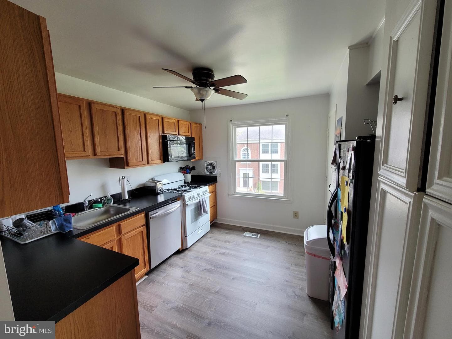 353 Homeland Southway #3a photo 5