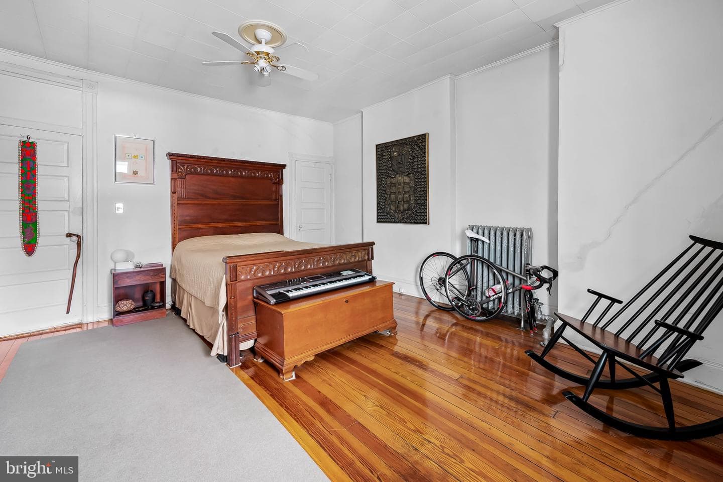 2820 Saint Paul Street photo 26