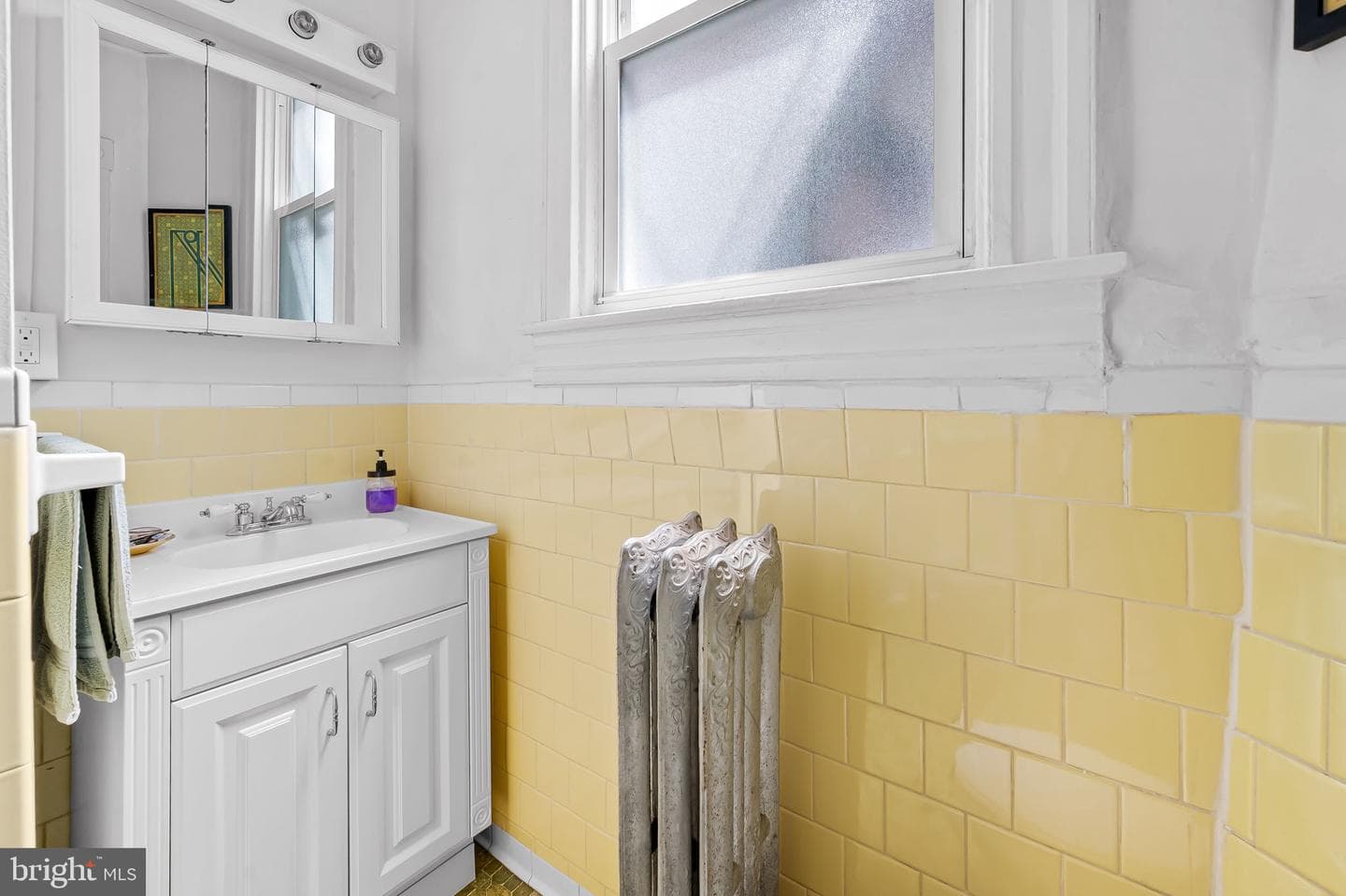 2820 Saint Paul Street photo 31