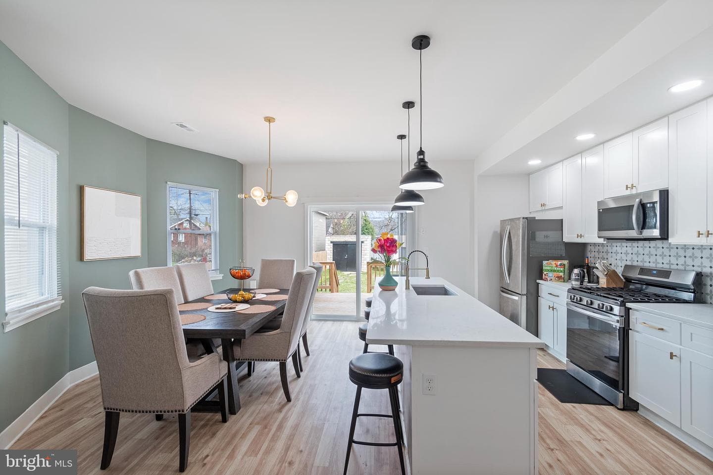 3808 Barrington Road photo 6