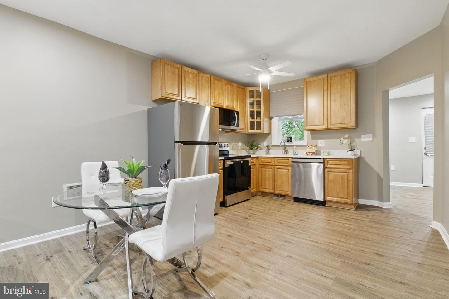 3025 Frisby Street photo 5