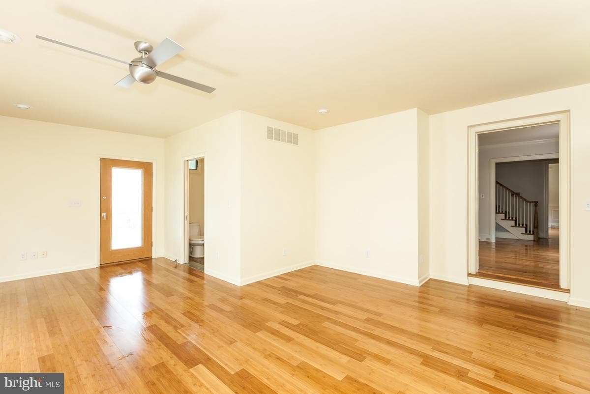 1122 Bellemore Road photo 22