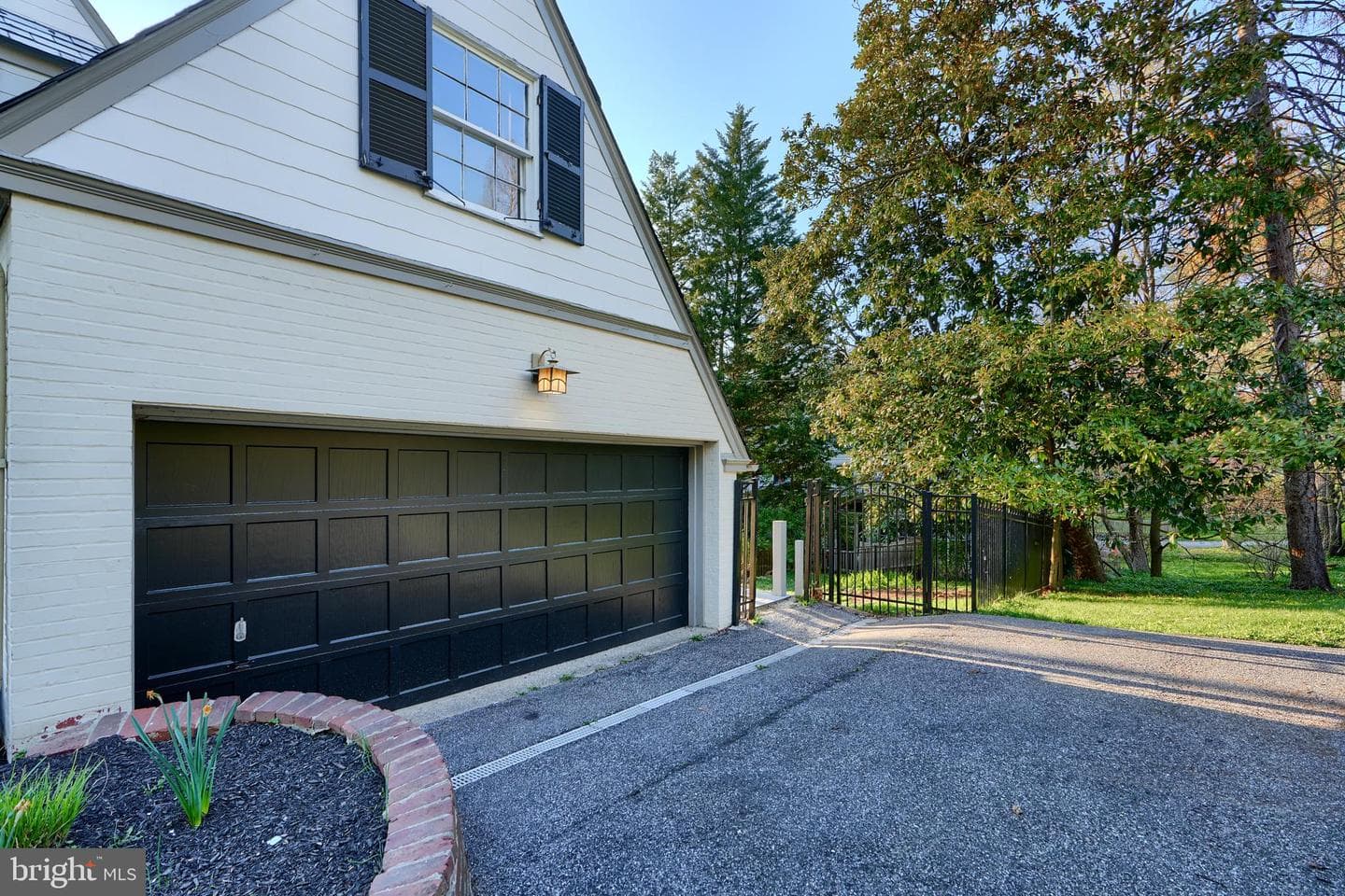 1122 Bellemore Road photo 45