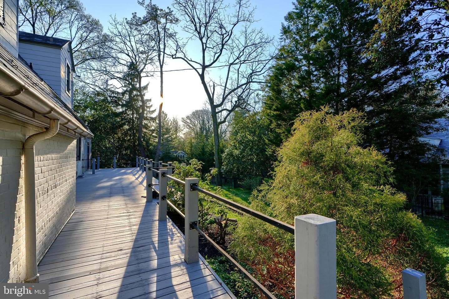 1122 Bellemore Road photo 46