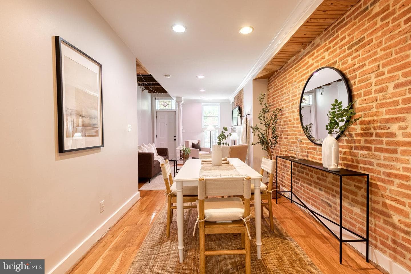 1538 S Hanover Street photo 8