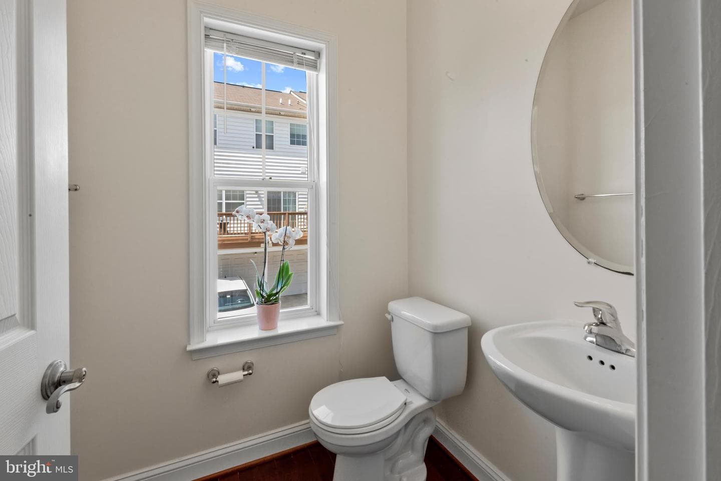 830 Ryan Street photo 12