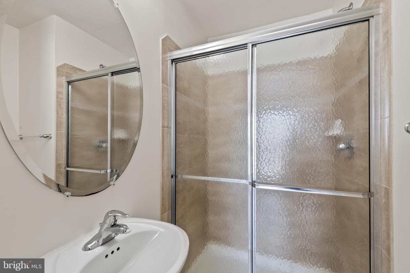 830 Ryan Street photo 22