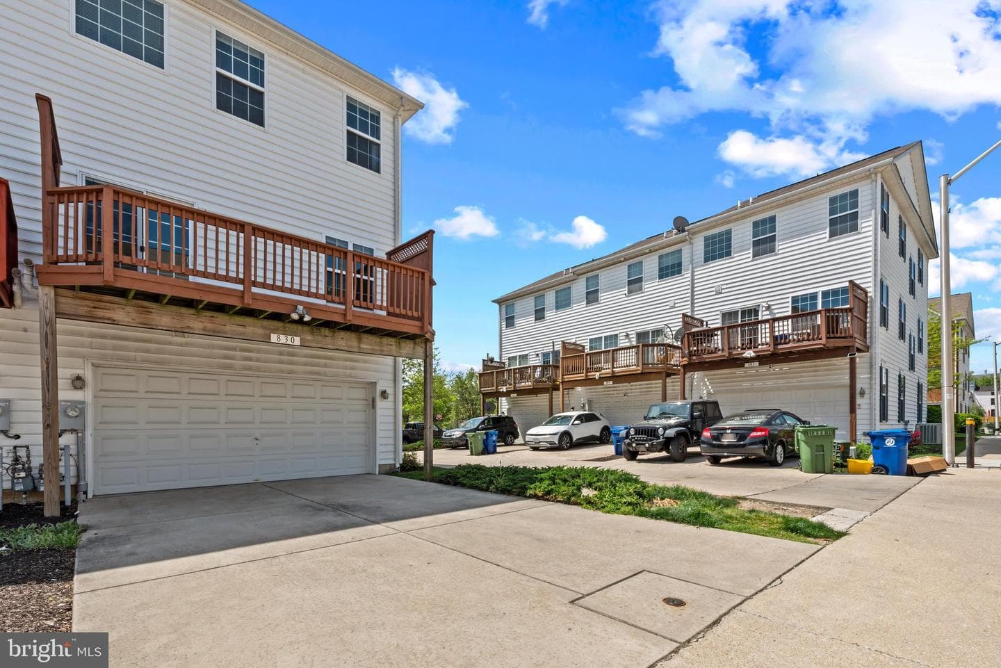 830 Ryan Street photo 27