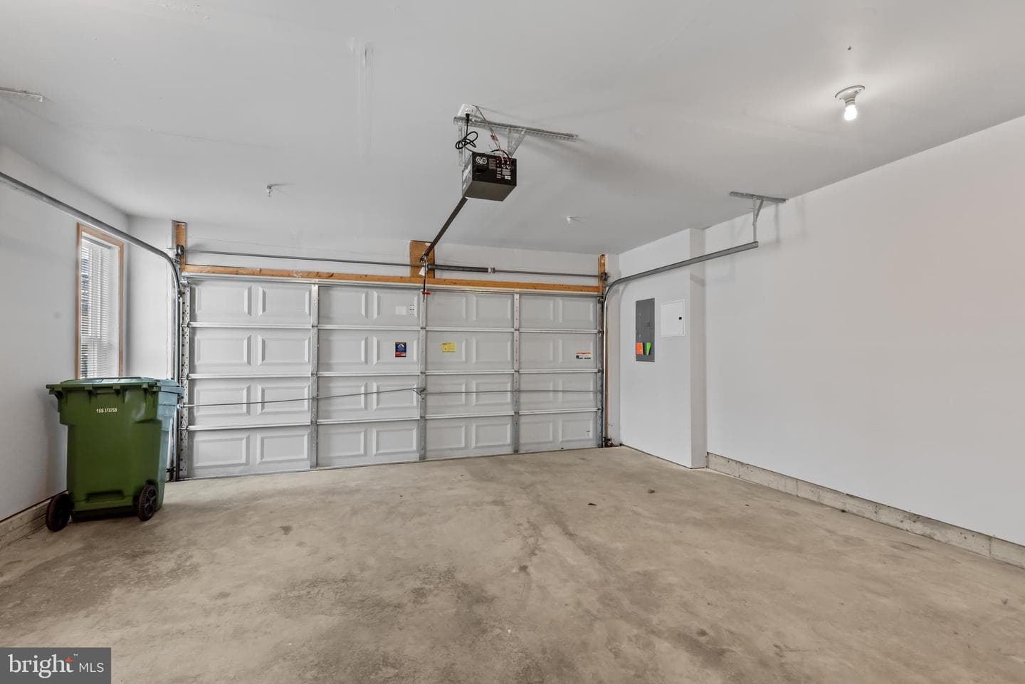 830 Ryan Street photo 6