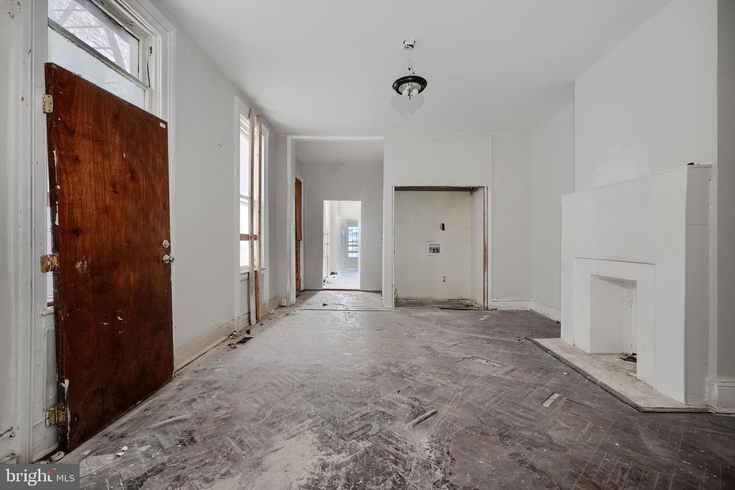 2530 Madison Avenue photo 11