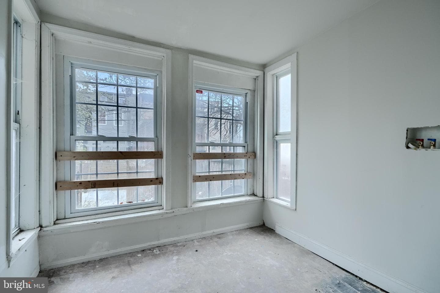 2530 Madison Avenue photo 17