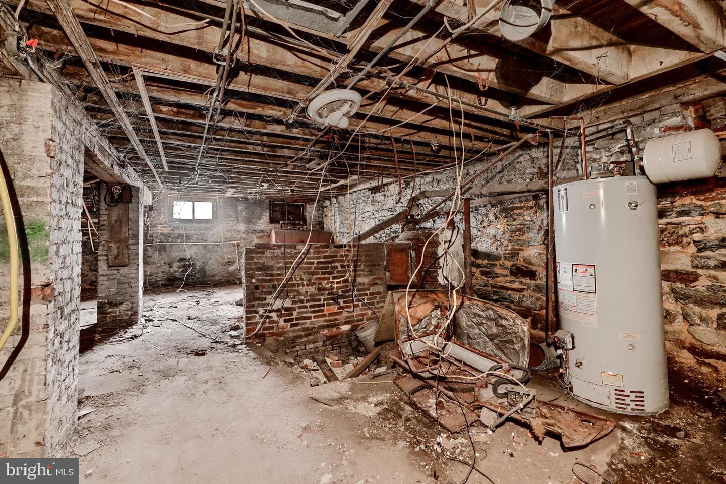 2530 Madison Avenue photo 22