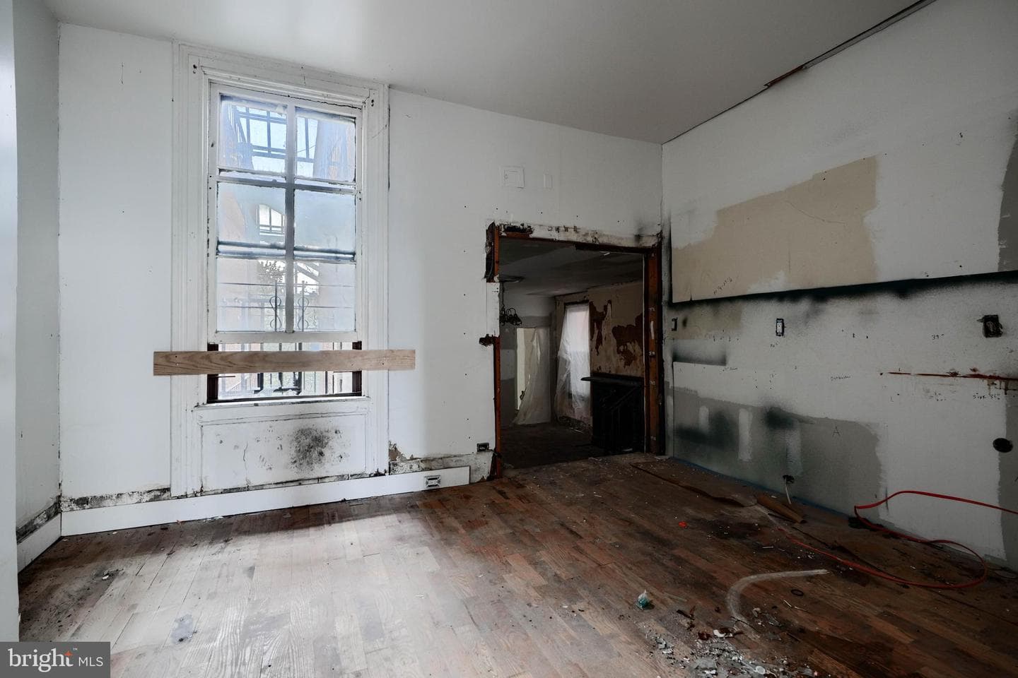 2530 Madison Avenue photo 30