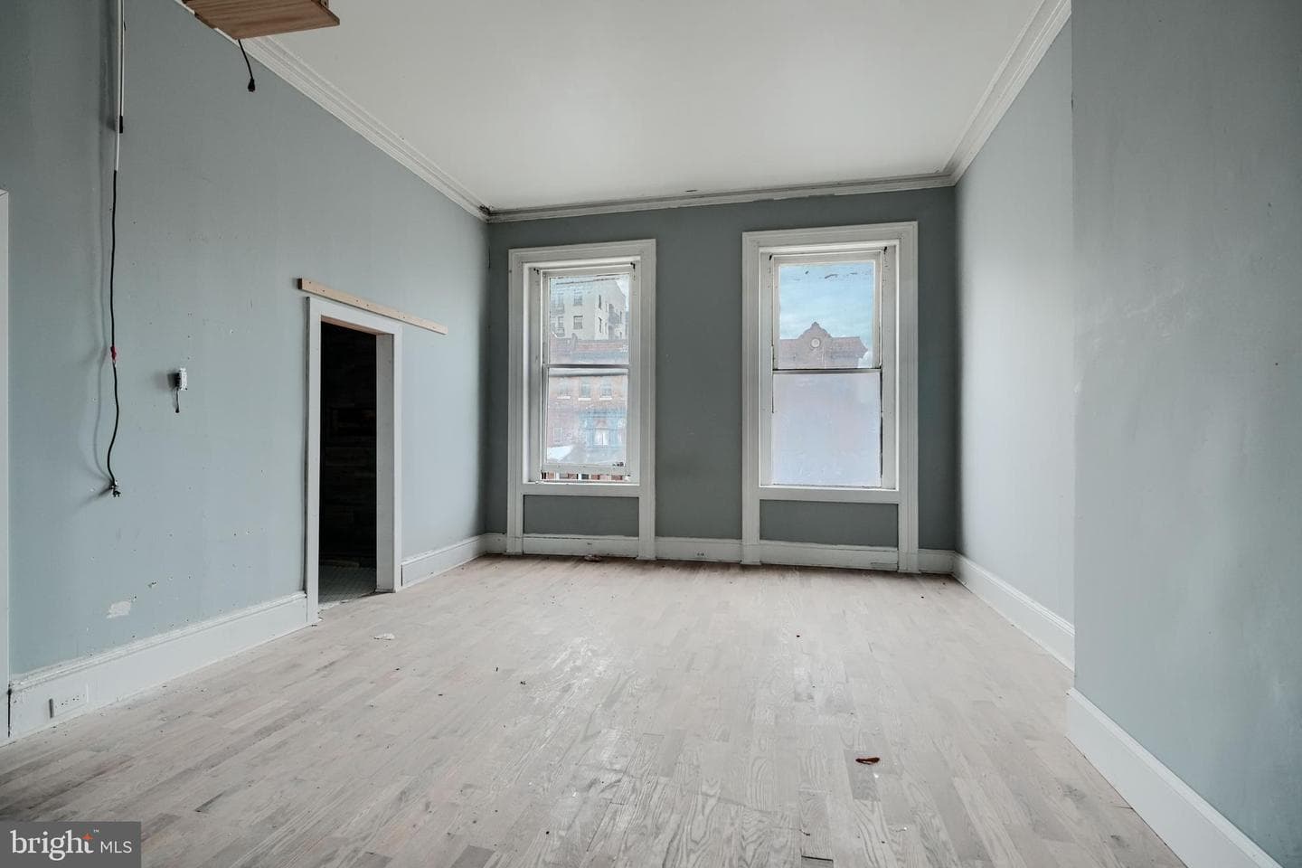 2530 Madison Avenue photo 31