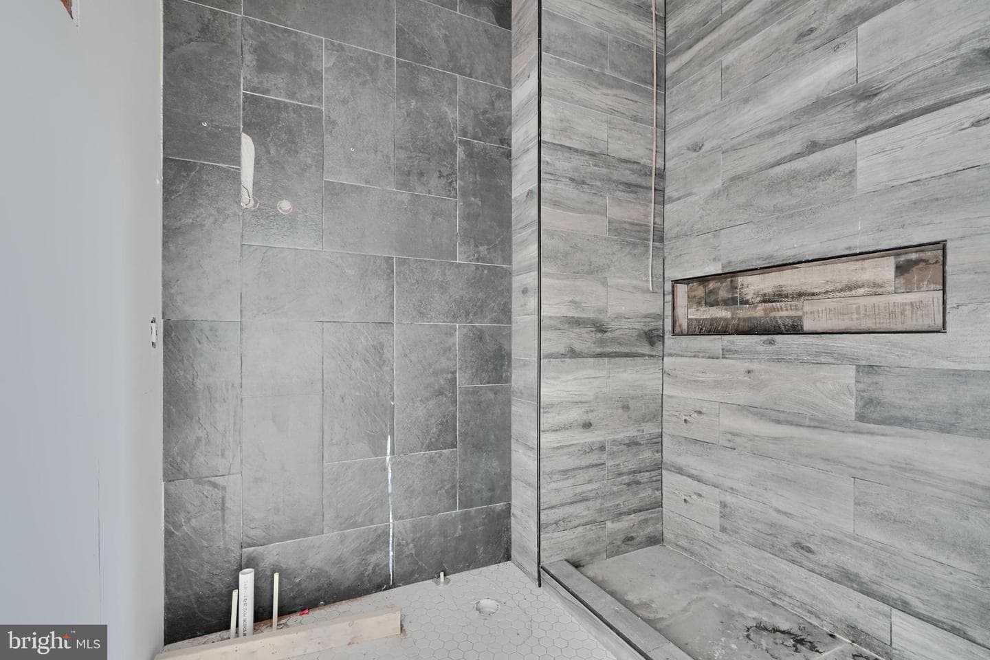 2530 Madison Avenue photo 33