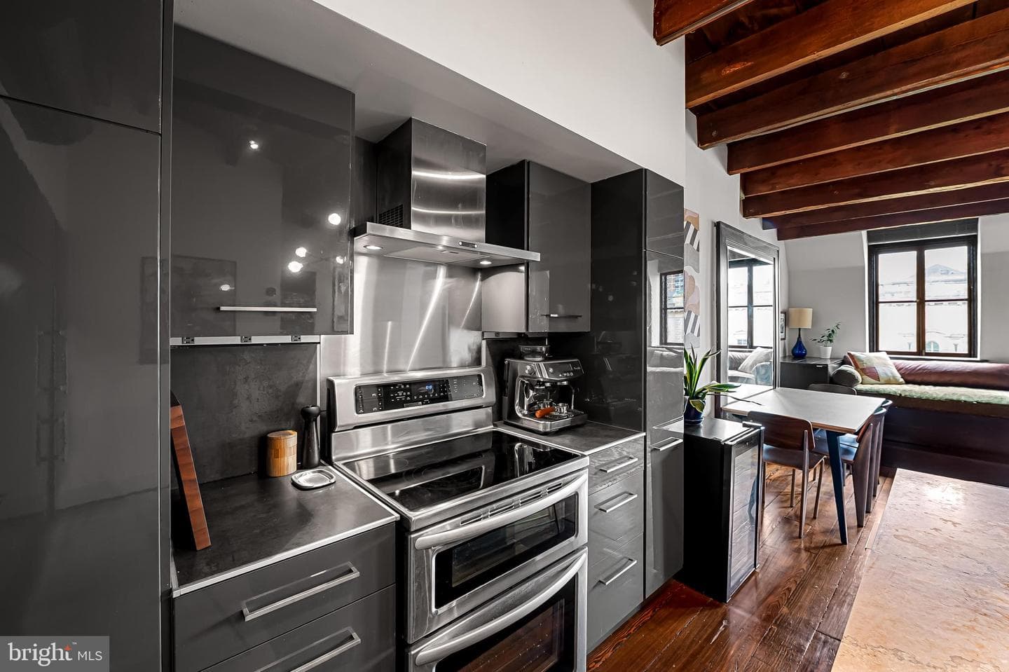 12 E Mount Vernon Place #10 photo 11