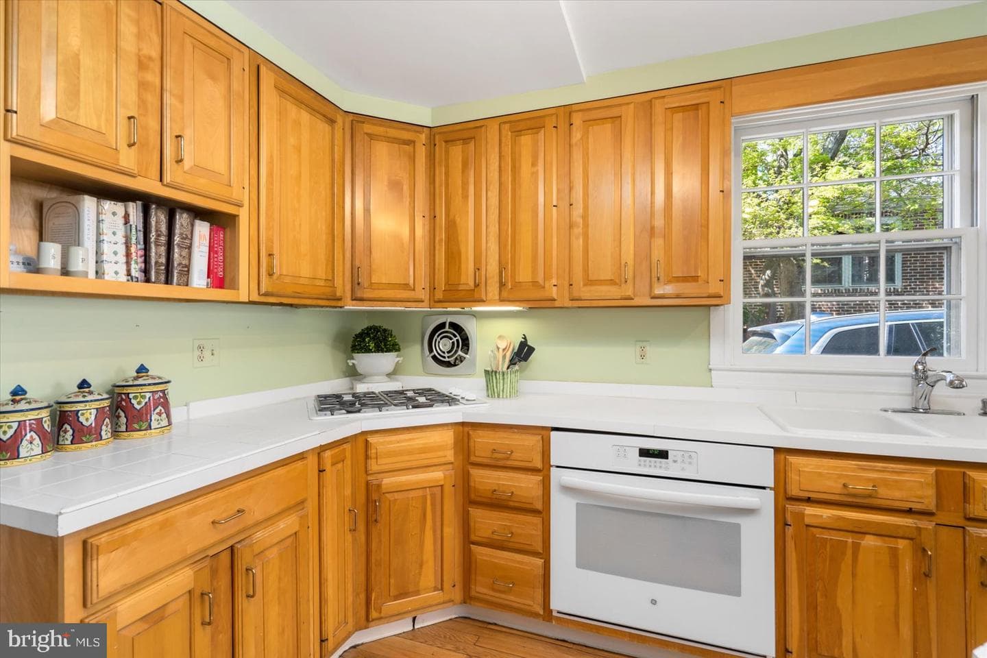 600 Somerset Road photo 15