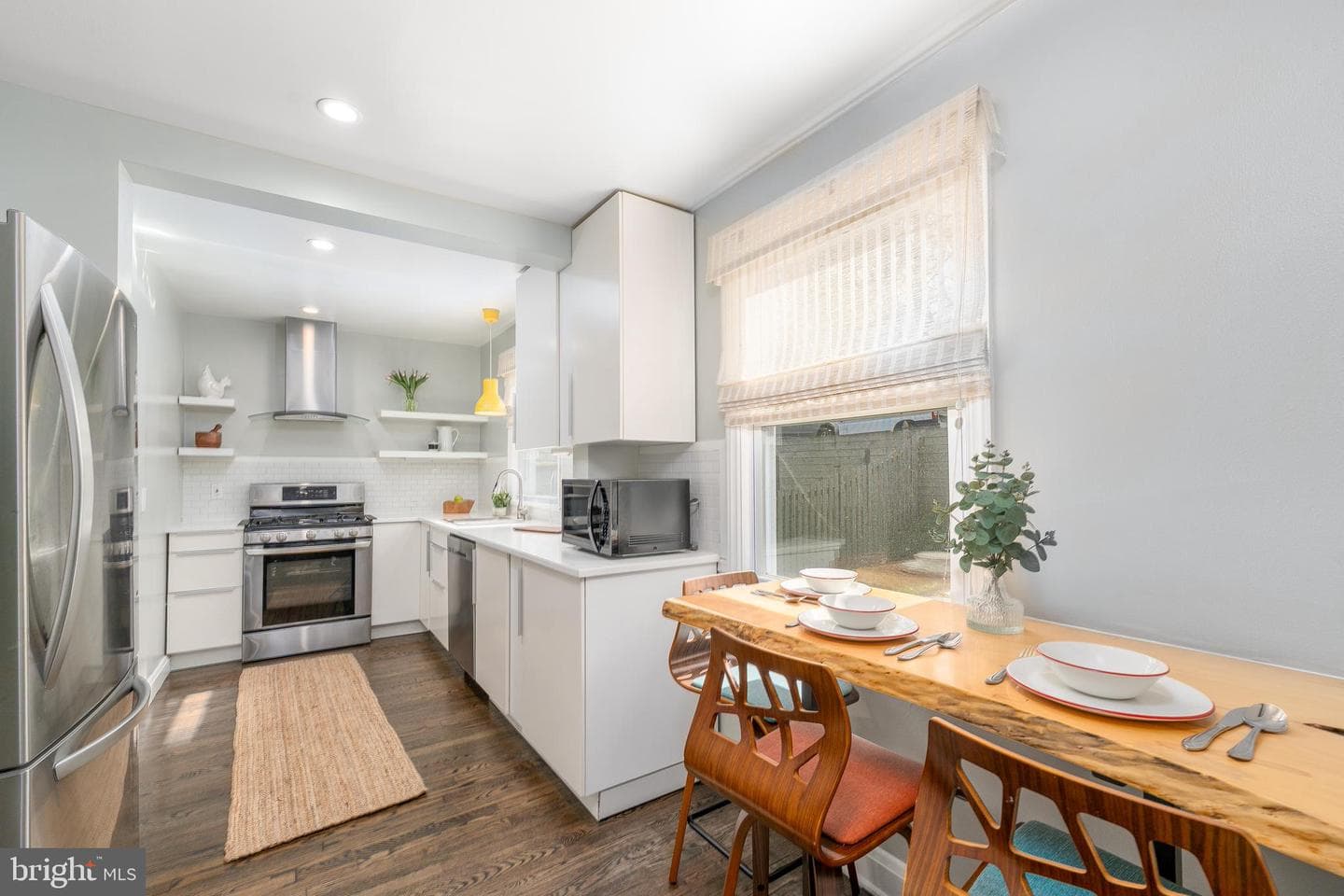 1609 W Rogers Avenue W photo 15