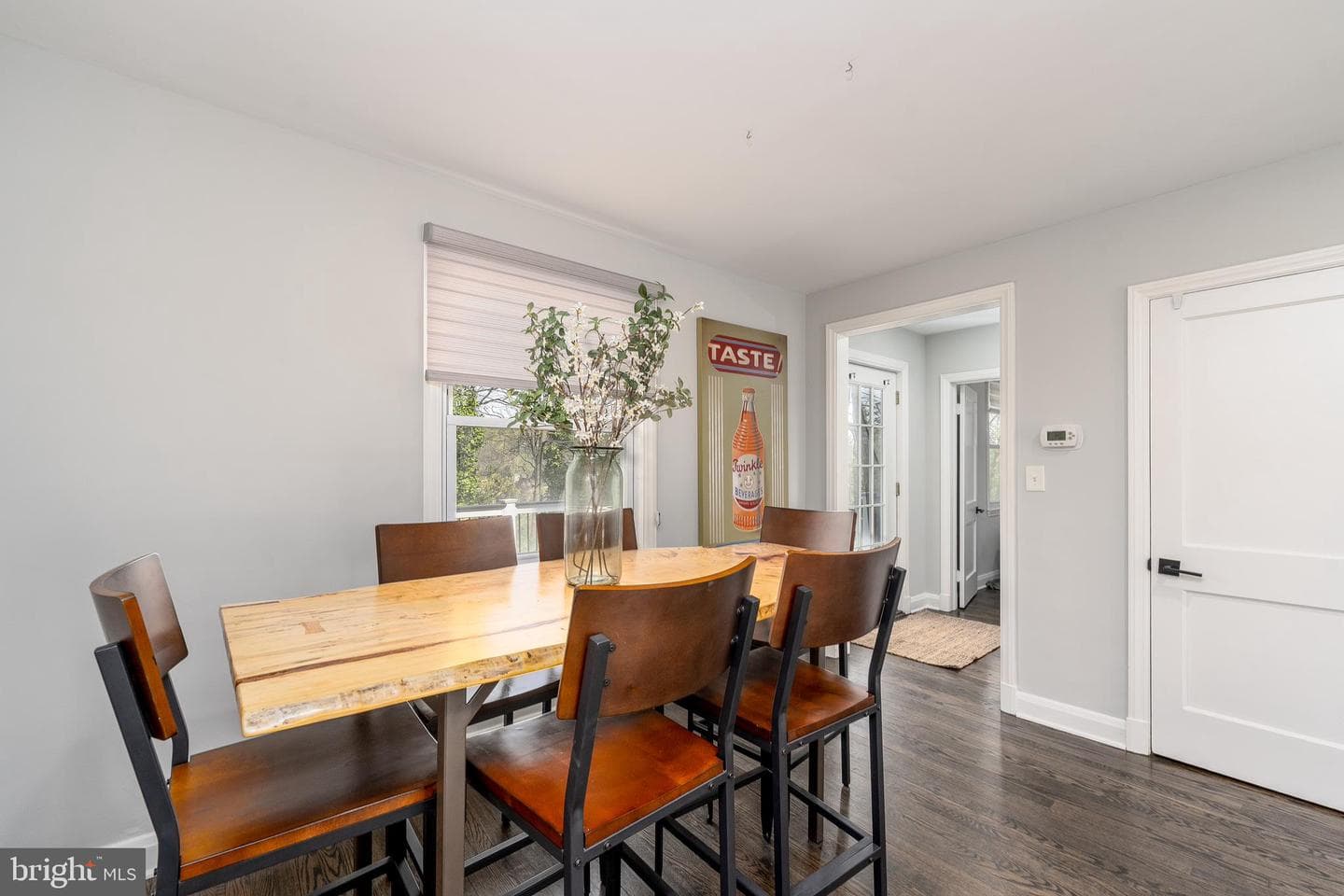 1609 W Rogers Avenue W photo 21