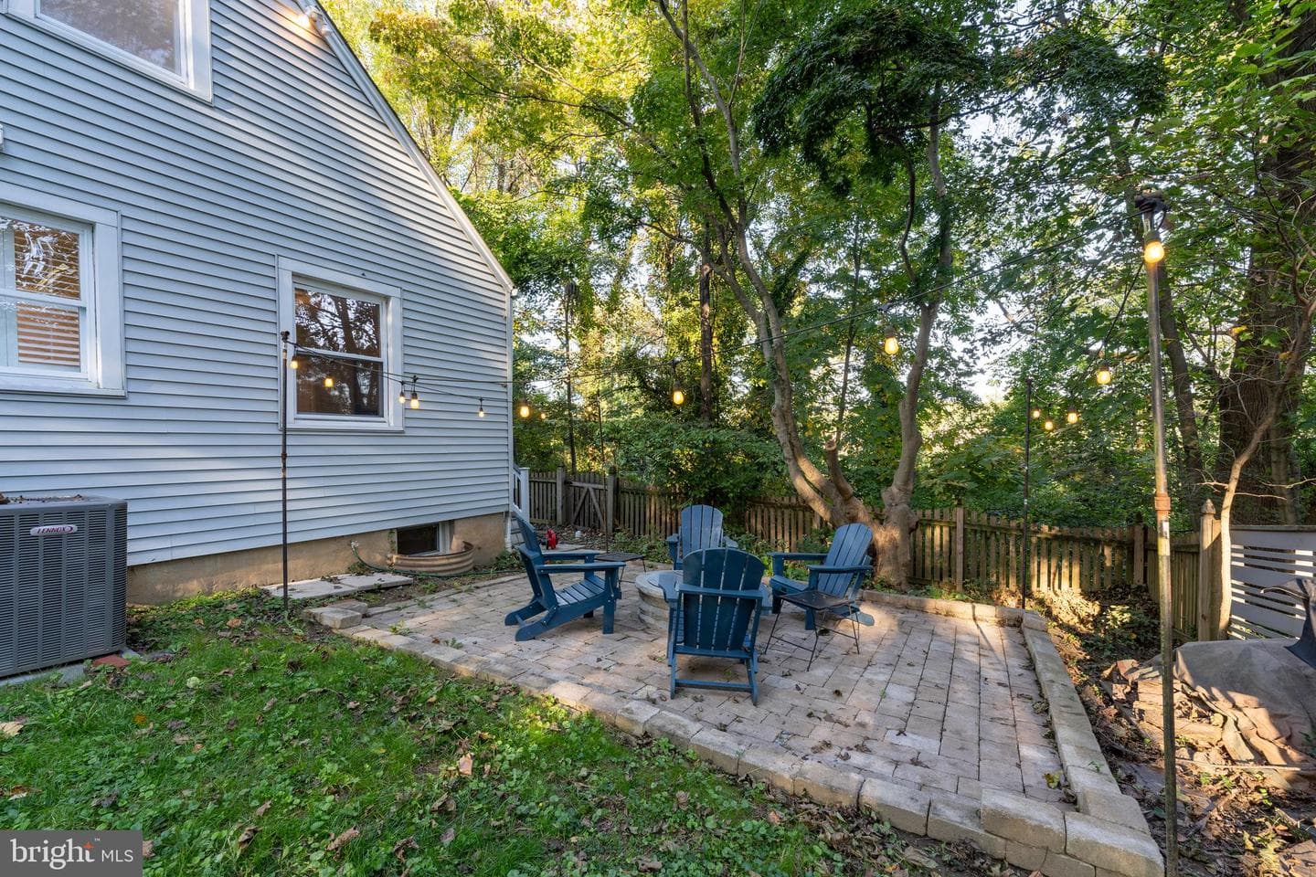 1609 W Rogers Avenue W photo 5