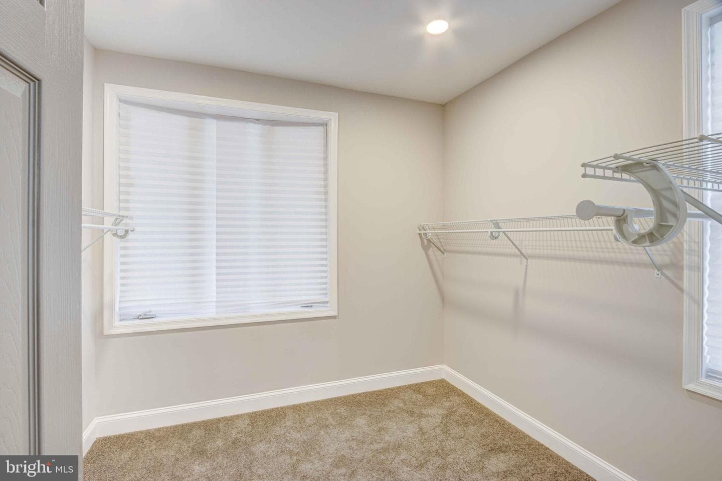 5505 Norwood Avenue photo 17