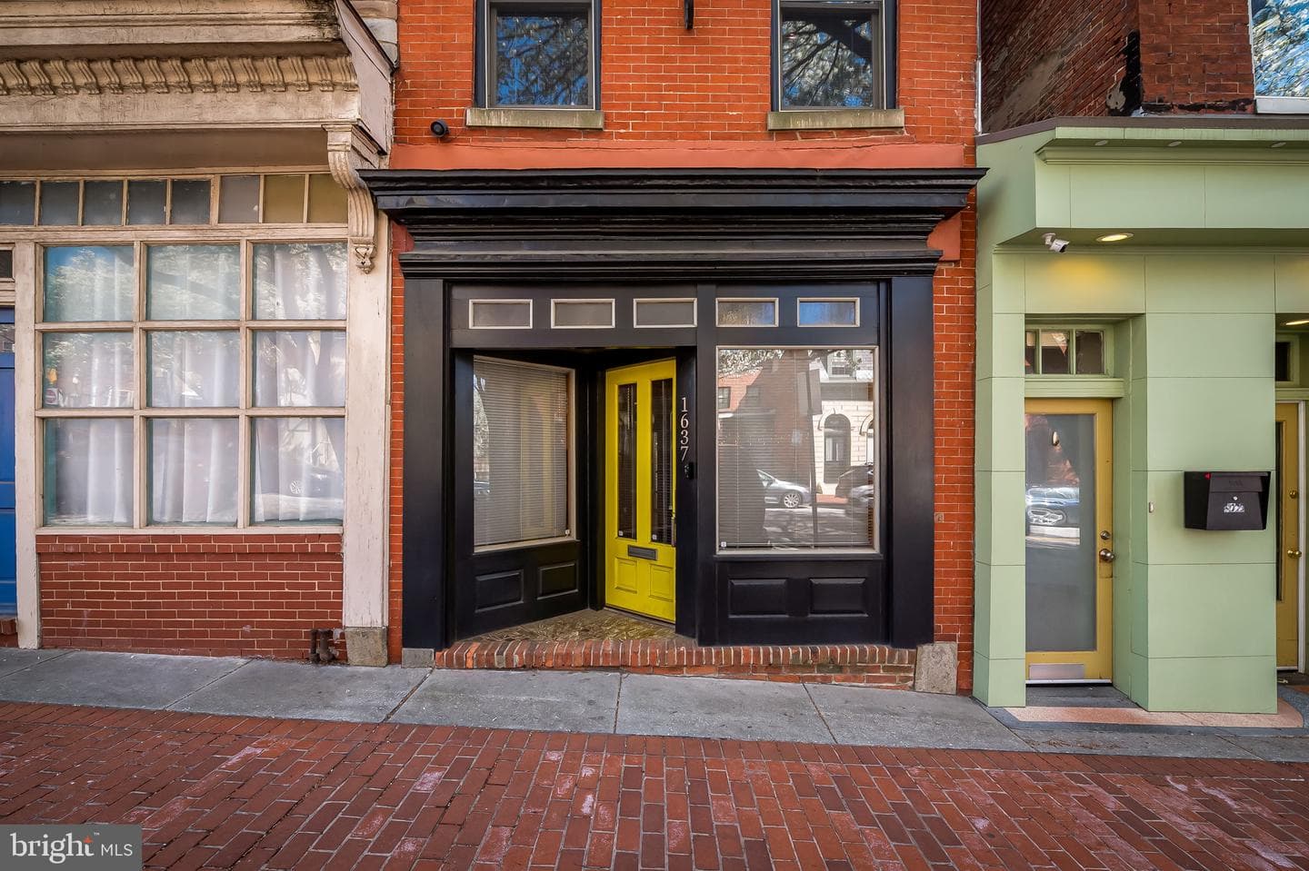 1637 E Baltimore Street photo 2