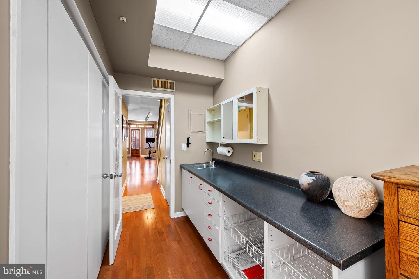 1637 E Baltimore Street photo 6