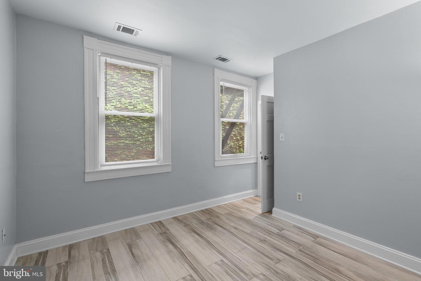 216 W Monument Street #1-R photo 20