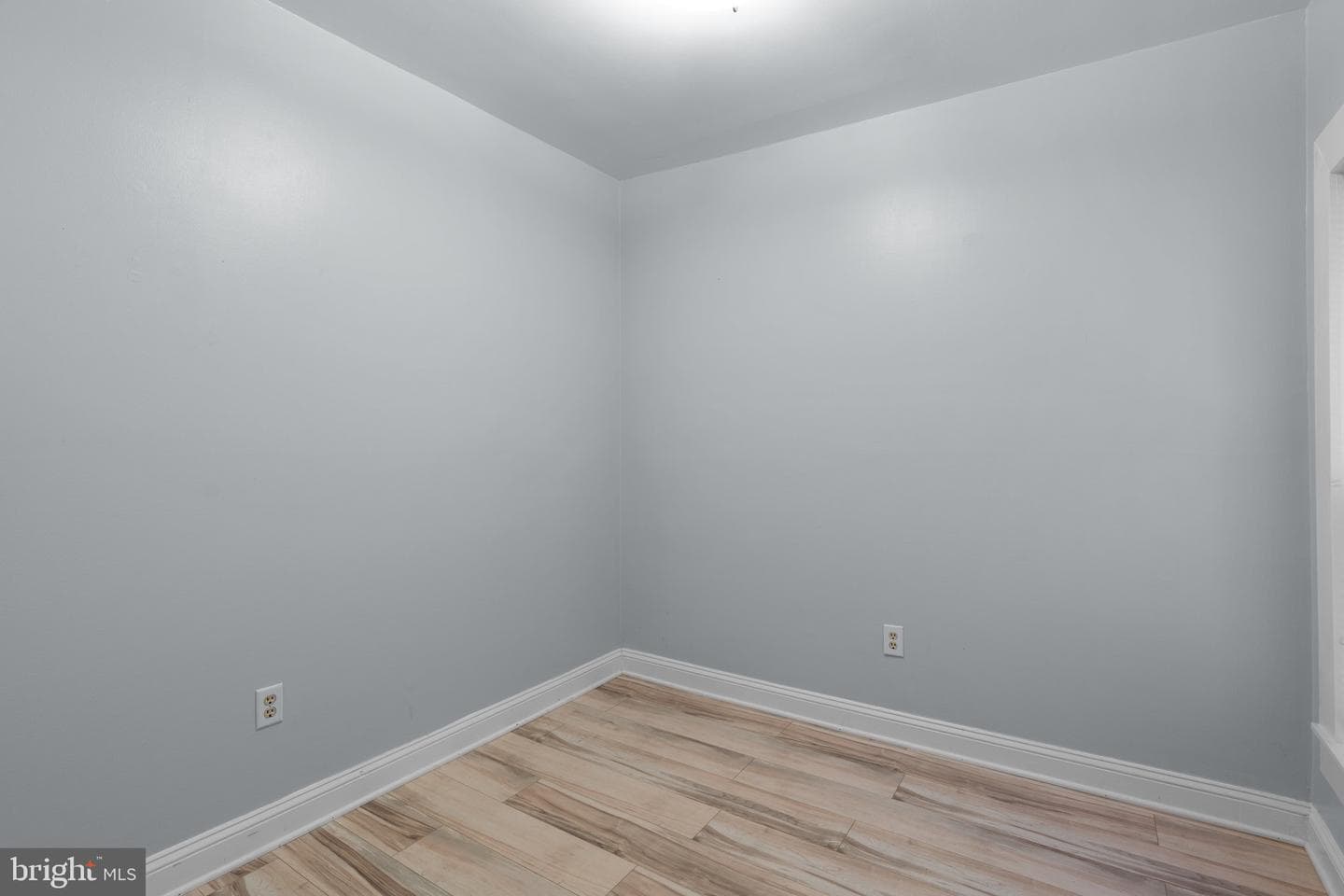 216 W Monument Street #1-R photo 21
