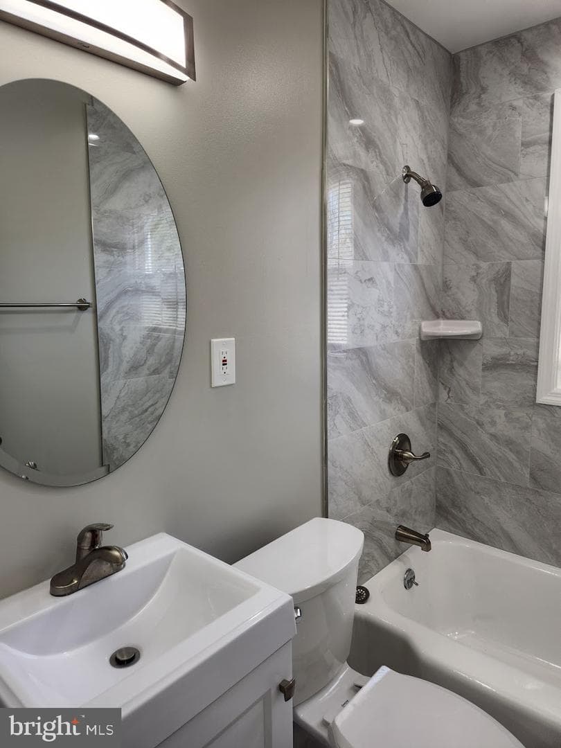 3834 Evergreen Avenue photo 17
