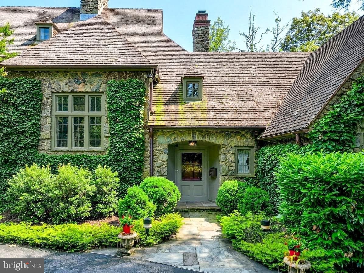 102 Cotswold Road, Baltimore