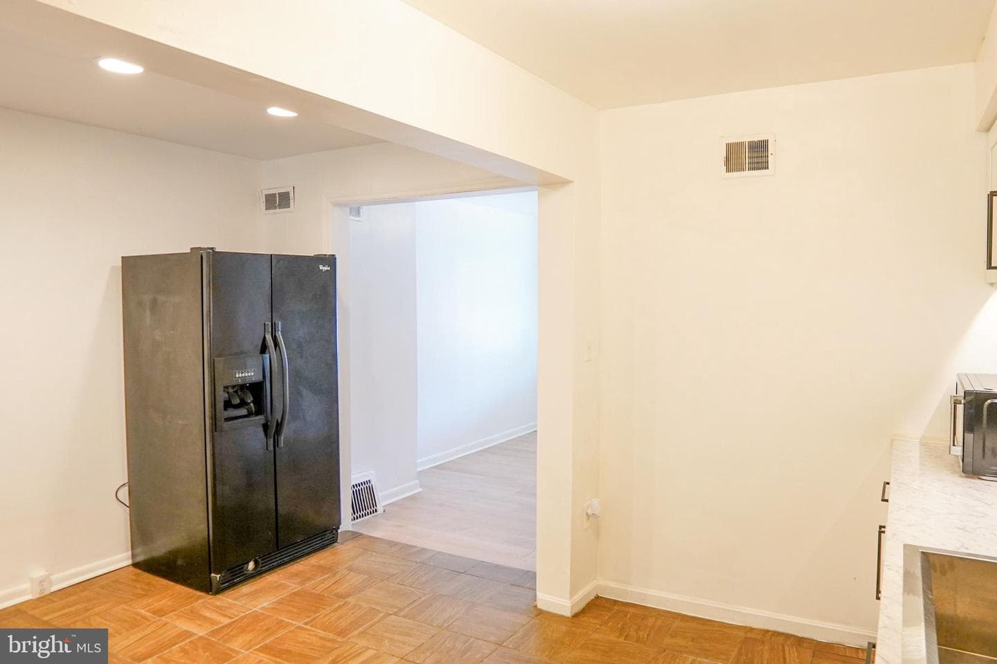 3825 10th Street photo 12