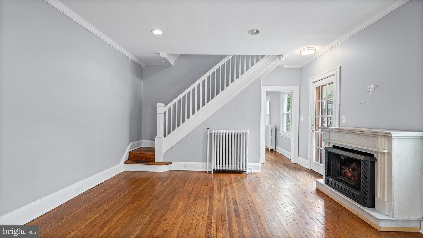 637 Deepdene Road photo 4