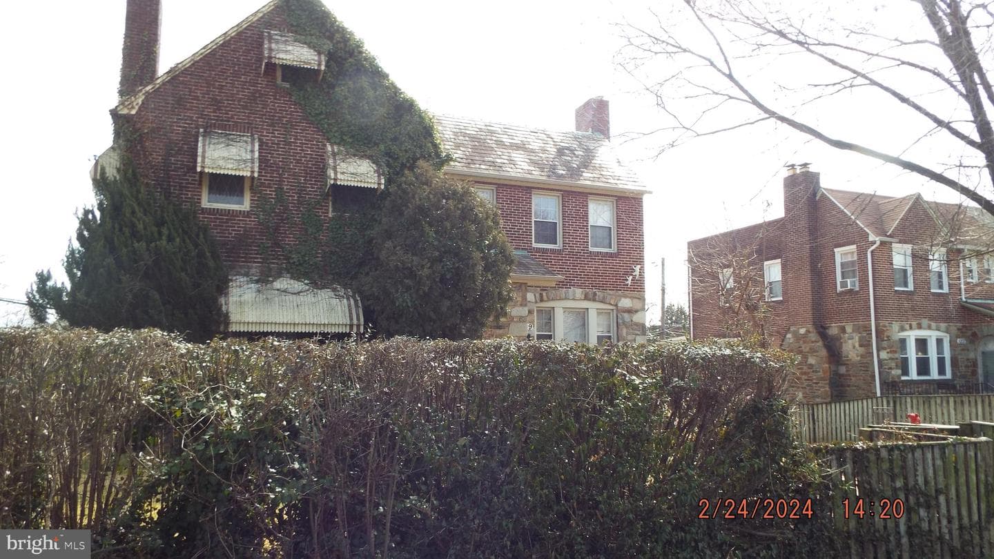 5209 Walther Avenue photo 2