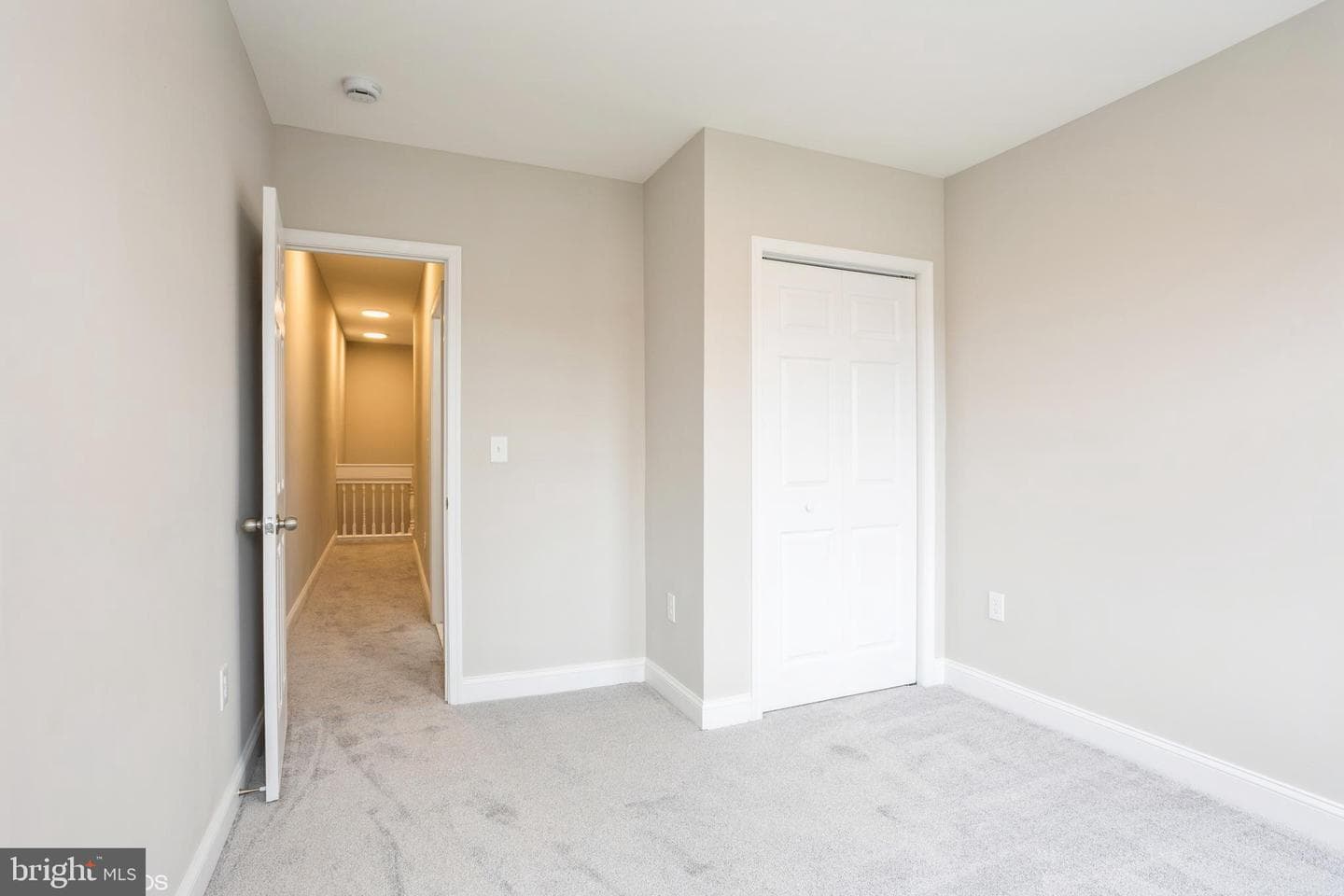 3025 Walbrook Avenue photo 15