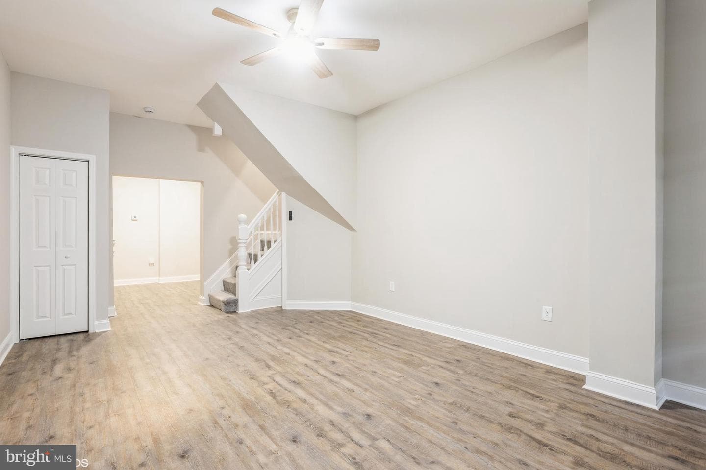 3025 Walbrook Avenue photo 3