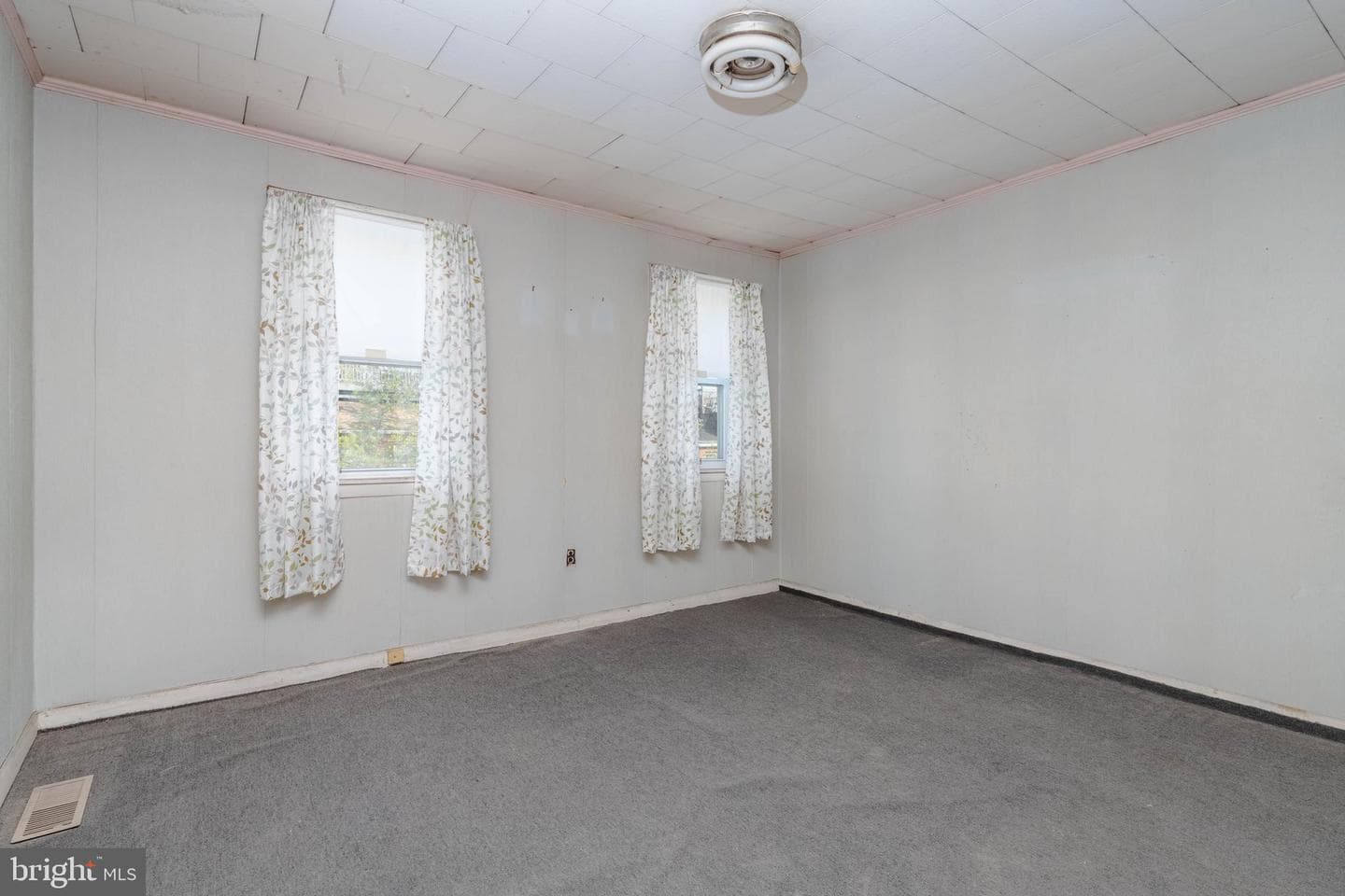 510 S Patterson Park Avenue photo 19