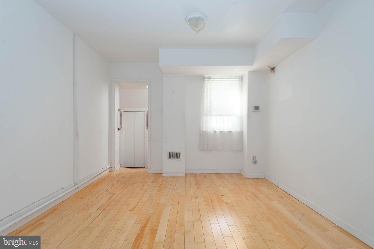 510 S Patterson Park Avenue photo 4